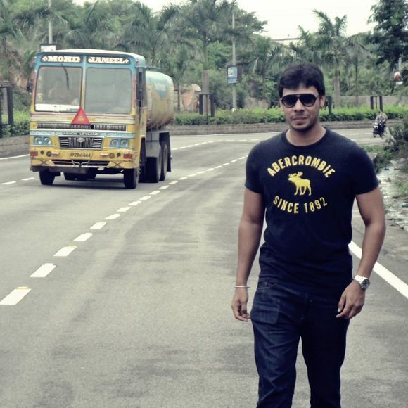 Meet your Posher, Anirudh - Picture 1 of 1